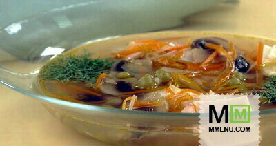 Суп с кальмарами и овощами