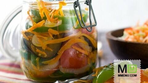 Салат из баклажанов с овощами