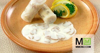 Рыбные рулетики с грибным соусом Рыбные рулетики с грибным соусом