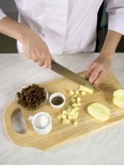 Приготовление блюда по рецепту - Рулет из лаваша с яблоками. Шаг 1