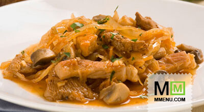 Мясо с квашеной капустой в горшочках Мясо с квашеной капустой в горшочках
