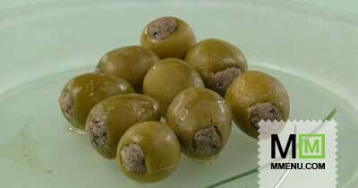 Маслины, фаршированные шпротами Маслины, фаршированные шпротами