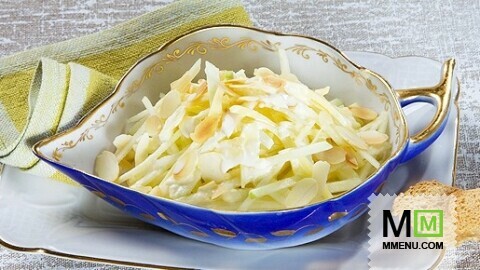 Салат из сыра с яблоками