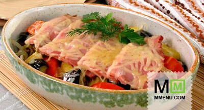 Грудинка, запеченная с овощами Грудинка, запеченная с овощами