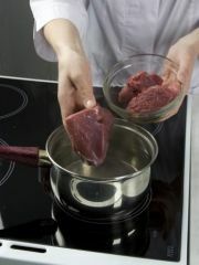 Приготовление блюда по рецепту - Флол (суп из говядины с пшеничными клецками по-армянски). Шаг 1