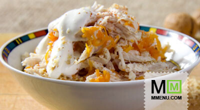 Салат из куриной грудки с морковью и орехами Салат из куриной грудки с морковью и орехами