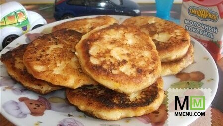 Сырники с курагой Сырники с курагой