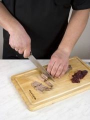 Приготовление блюда по рецепту - Слоеный рулет с мясом. Шаг 1