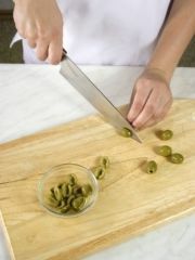 Приготовление блюда по рецепту - Фокачча с оливками. Шаг 2