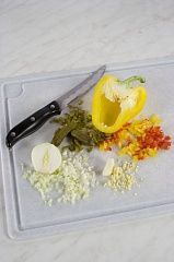 Приготовление блюда по рецепту - Бутербродные рулетики с карри. Шаг 1