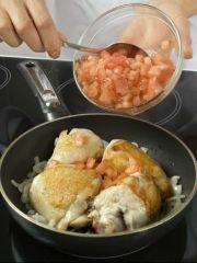 Приготовление блюда по рецепту - Чахохбили из курицы (2). Шаг 2