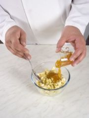 Приготовление блюда по рецепту - Запеченные яблоки. Шаг 3