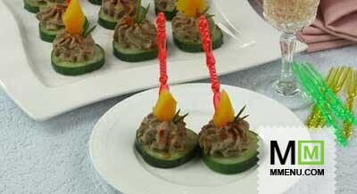 Огурцы с грибной начинкой (2) Огурцы с грибной начинкой (2)