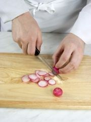 Приготовление блюда по рецепту - Салат «Бахар». Шаг 2