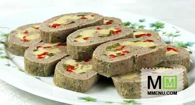 Мясной рулет с перцем и сыром Мясной рулет с перцем и сыром