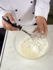 Приготовление блюда по рецепту - Пирог с тархуном. Шаг 1