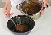 Приготовление блюда по рецепту - Шоколадный пудинг с кофейным соусом. Шаг 5