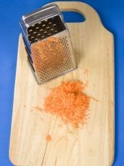 Приготовление блюда по рецепту - Морковно-апельсиновые кексы. Шаг 1