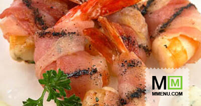 Маринованные креветки в беконе Маринованные креветки в беконе