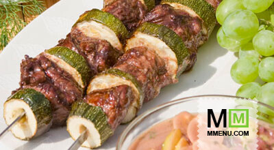 Шашлык из баранины с кабачками Шашлык из баранины с кабачками