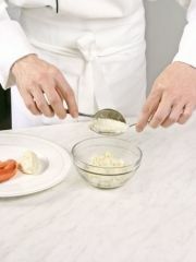 Приготовление блюда по рецепту - Закуска из семги. Шаг 3