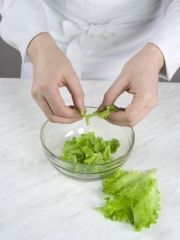 Приготовление блюда по рецепту - Салат «Бахар». Шаг 1