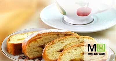 Рулет с джемом и орехами Рулет с джемом и орехами
