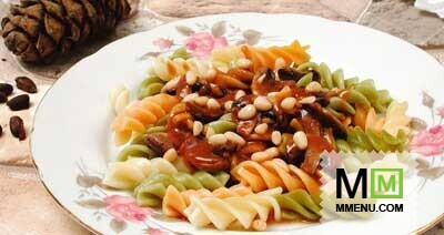 Макароны с грибами и кедровыми орешками Макароны с грибами и кедровыми орешками