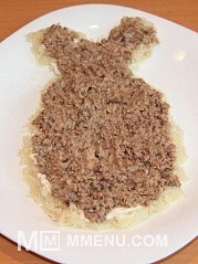 Приготовление блюда по рецепту - Салат на детский день рождения "Рыбка Немо". Шаг 2