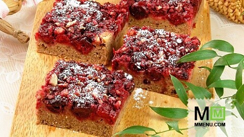 Десерт с шоколадом и вишней Десерт с шоколадом и вишней