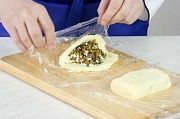Приготовление блюда по рецепту - Картофельные зразы с грибами. Шаг 8