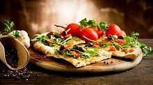 Рецепт - Пицца с грибами и рукколой