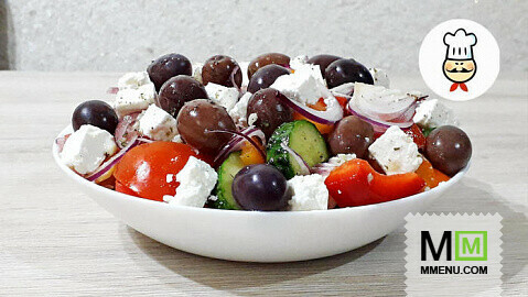 Классический греческий салат, с правильной заправкой