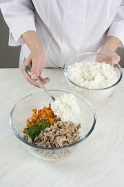 Приготовление блюда по рецепту - Утка, запеченная с рисом, под грибным соусом. Шаг 1