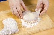 Приготовление блюда по рецепту - Фаршированные куриные окорочка. Шаг 8