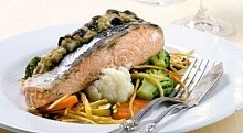 Рецепт - Лосось с крабами
