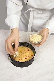 Приготовление блюда по рецепту - Запеканка из яиц, сыра и овощей (2). Шаг 3
