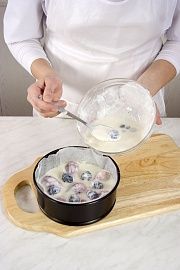 Приготовление блюда по рецепту - Ягодный торт с тофу. Шаг 5