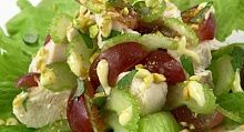 Рецепт - Салат куриный с виноградом