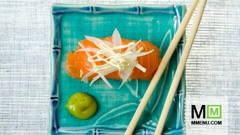 Онион саамон (суши с семгой и репчатым луком)