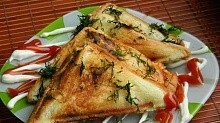 Рецепт - Горячие бутерброды с вареной колбасой, сыром и зеленью.