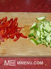 Приготовление блюда по рецепту - Универсальный салат из кольраби. Шаг 3