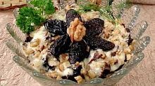 Рецепт - Салат слоеный с черносливом