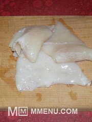 Приготовление блюда по рецепту - Жареные кальмары в сметане. Шаг 1