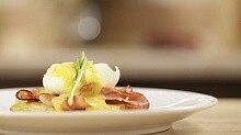 Рецепт - Яйцо Пашот с Белой Спаржей и Голландским Соусом