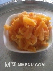 Приготовление блюда по рецепту - Салат "Оранжевое настроение". Шаг 4