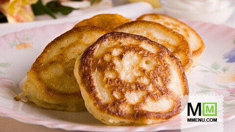 Оладьи с медом Оладьи с медом