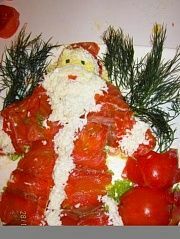 Приготовление блюда по рецепту - Новогодний салат "Дед Мороз". Шаг 5