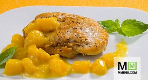 Шницель из индейки с соусом манго Шницель из индейки с соусом манго