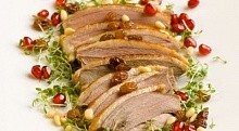 Рецепт - Гусь с кедровыми орешками